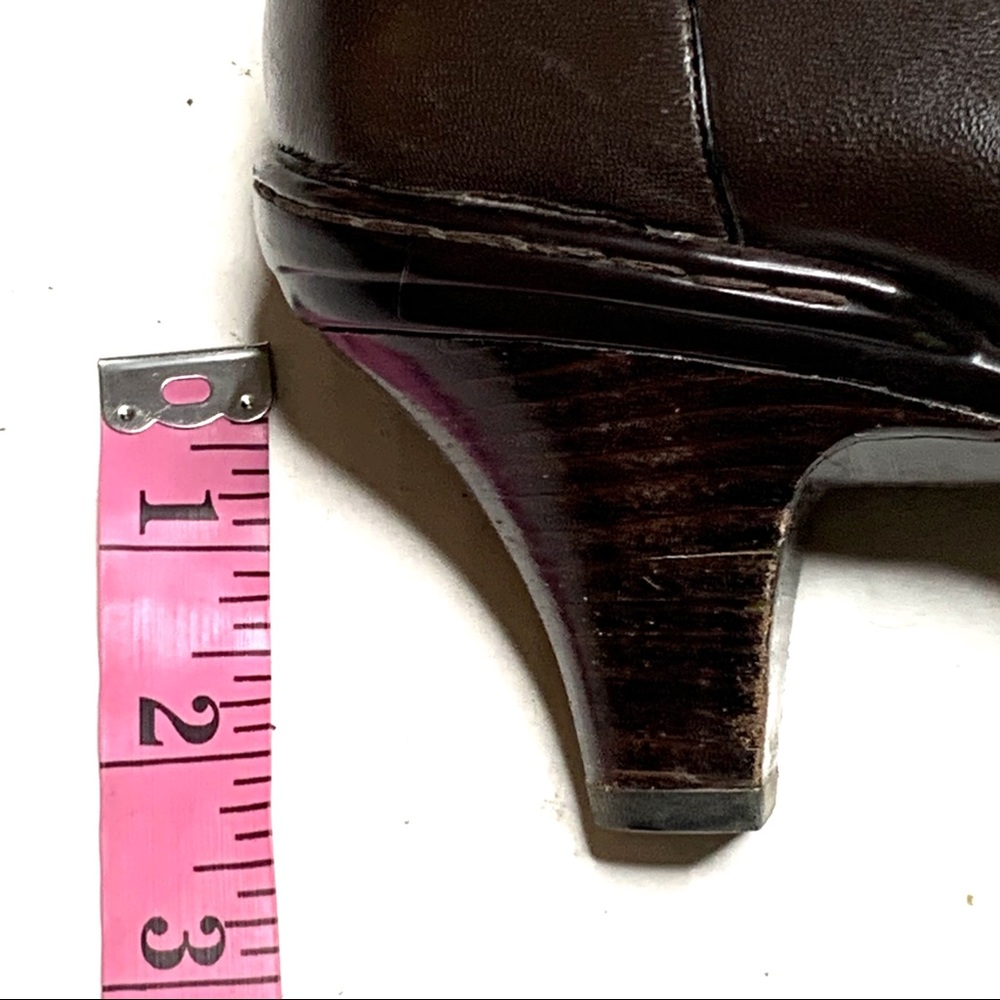 SOFFT Women’s Leather Heels - Picture 13 of 15